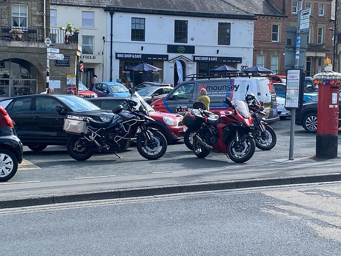 20250905_104315154_iOS