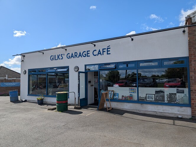 PXL_20250525_085832082